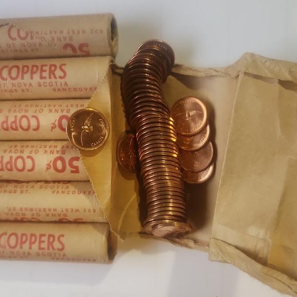 1967 1 cent pennys Other - 5 rolls unopened 1967 rock dove Canadian Penny's and one roll opened
